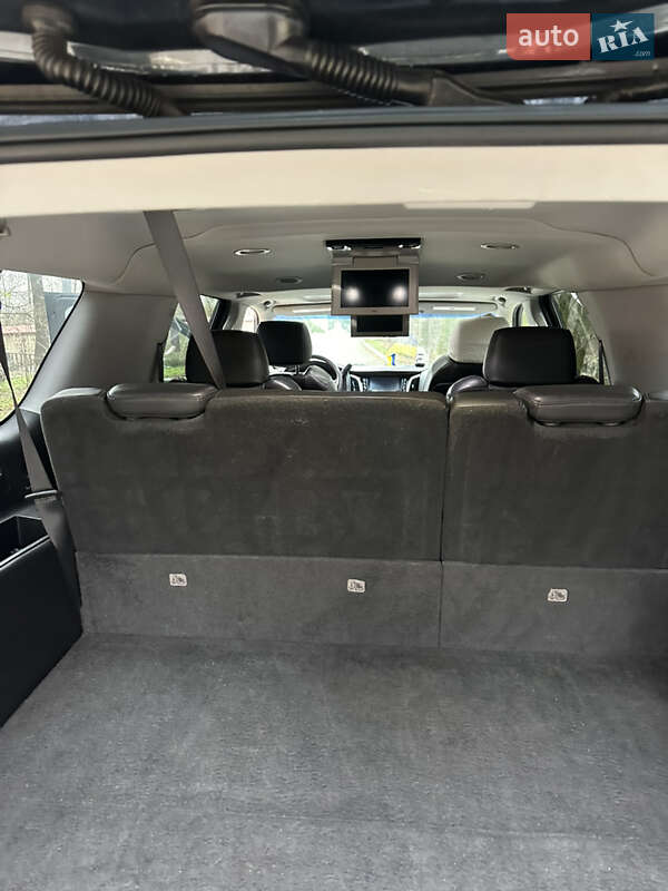 Внедорожник / Кроссовер Cadillac Escalade 2018 в Черновцах