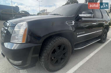 Позашляховик / Кросовер Cadillac Escalade 2006 в Києві