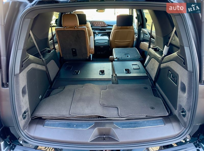 Позашляховик / Кросовер Cadillac Escalade 2021 в Києві