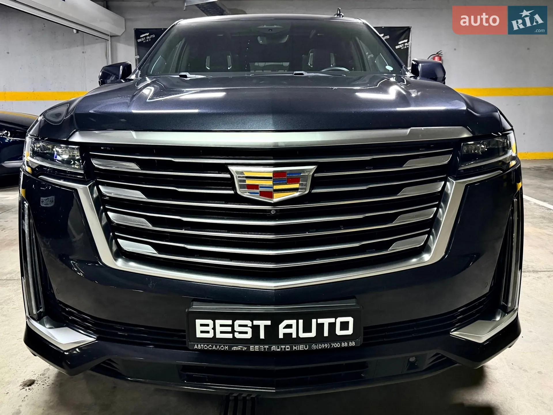2022 Cadillac Escalade - мініатюра 3