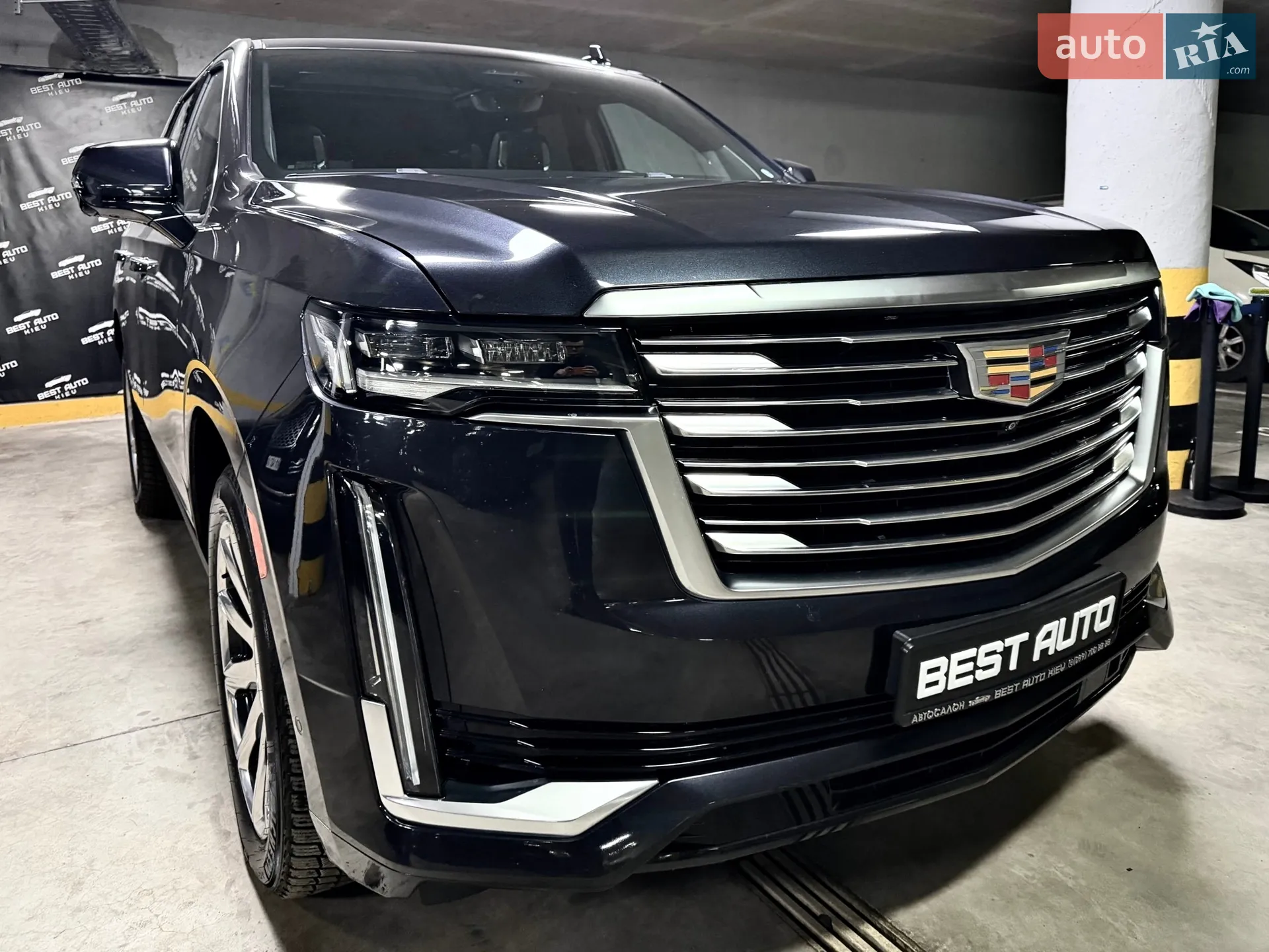 2022 Cadillac Escalade - мініатюра 5