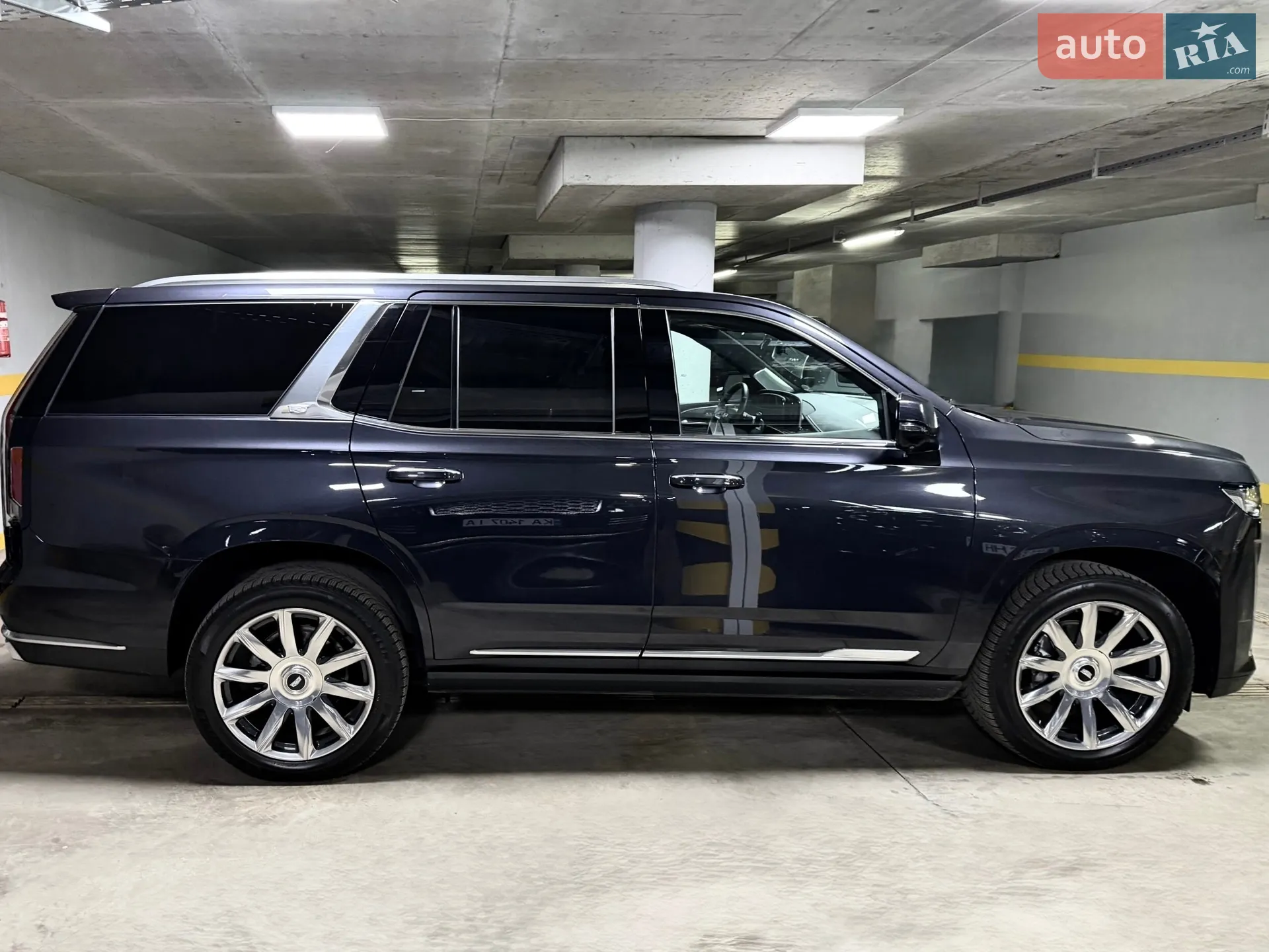 2022 Cadillac Escalade - мініатюра 10