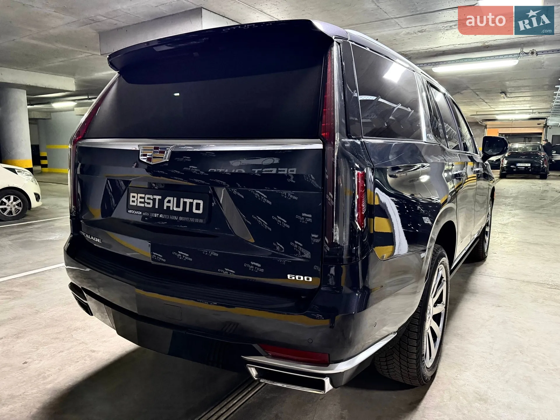 2022 Cadillac Escalade - мініатюра 14