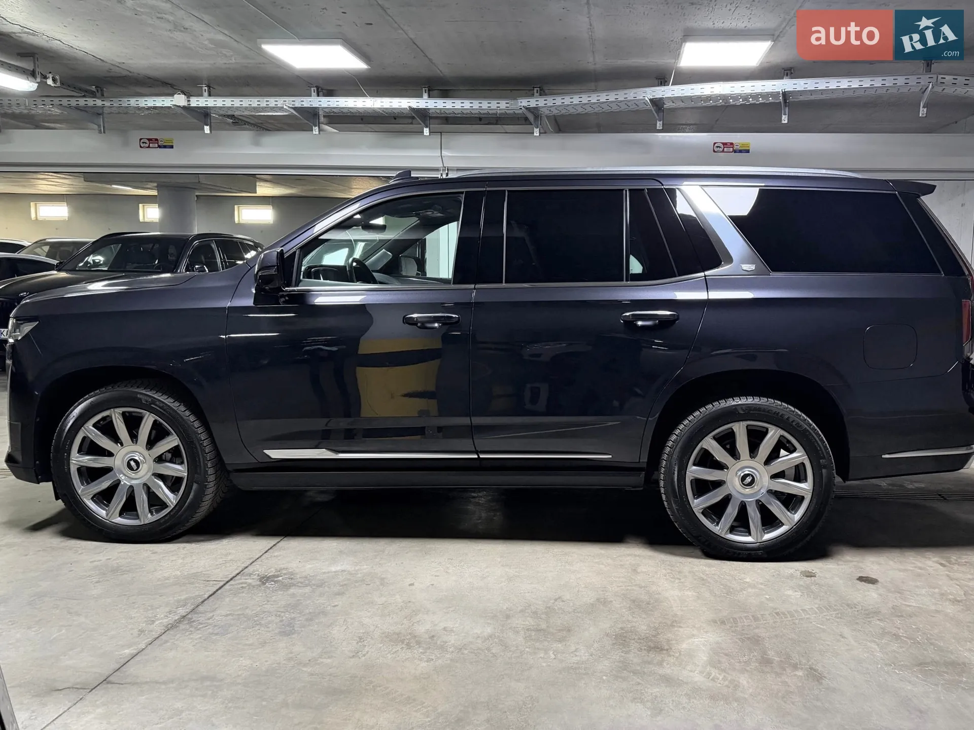 2022 Cadillac Escalade - мініатюра 20