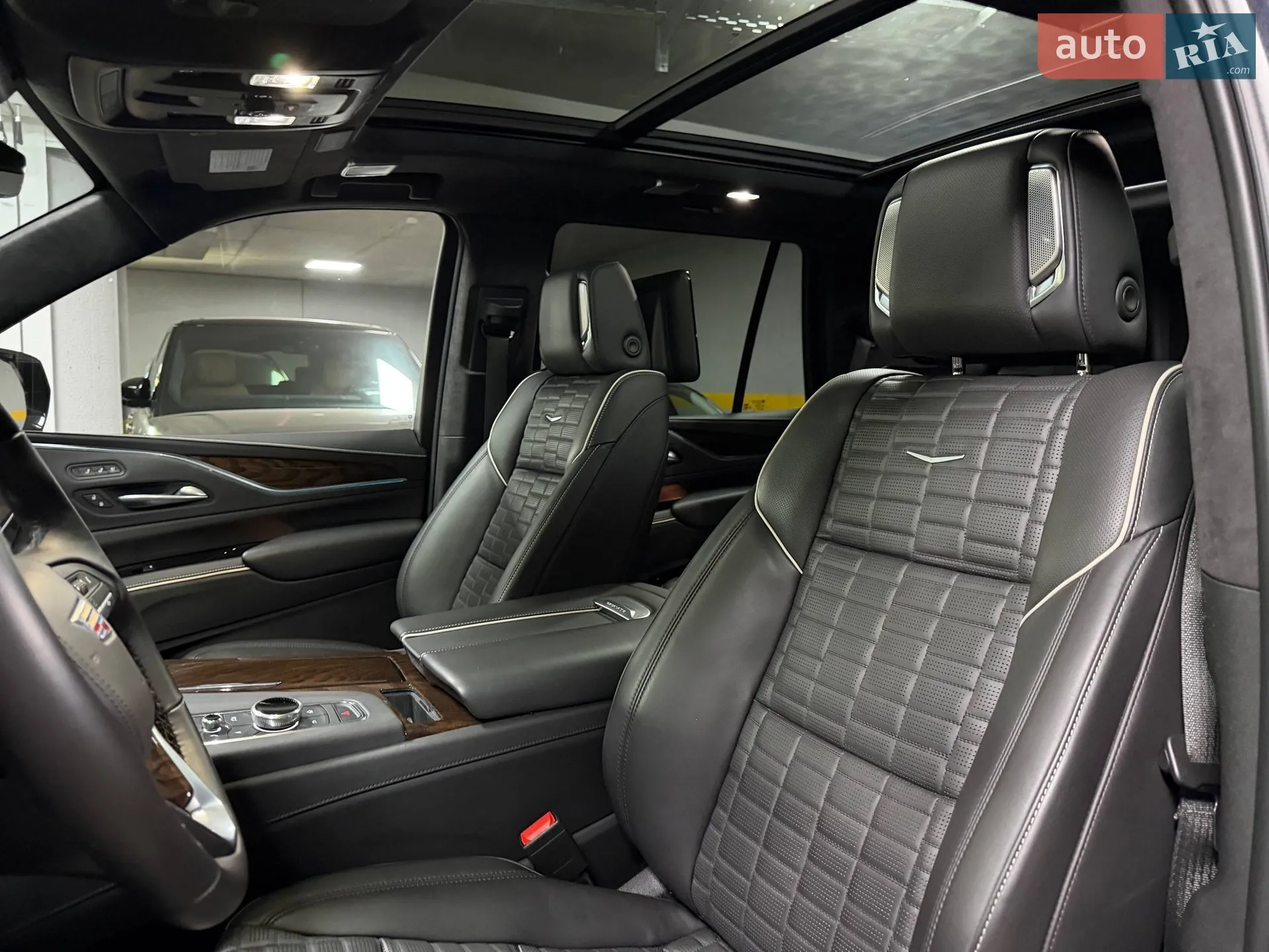 2022 Cadillac Escalade - мініатюра 51