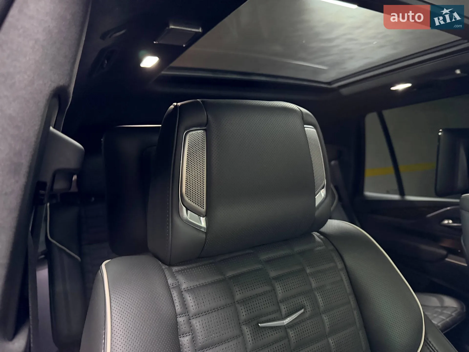 2022 Cadillac Escalade - мініатюра 114