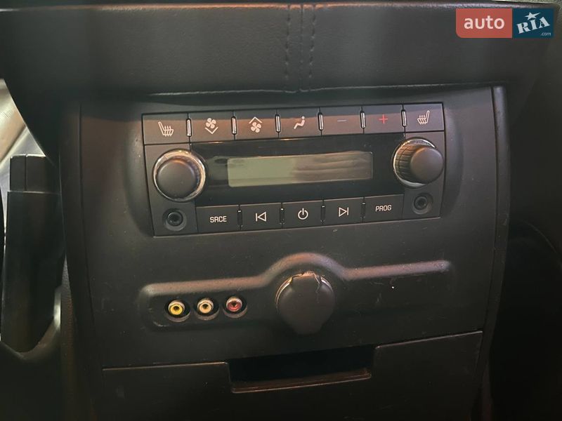 Внедорожник / Кроссовер Cadillac Escalade 2008 в Киеве фото 27 Внедорожник / Кроссовер Cadillac Escalade 2008 в Киеве