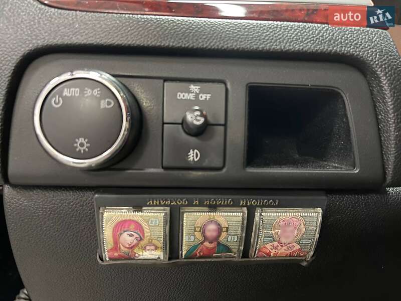 Внедорожник / Кроссовер Cadillac Escalade 2008 в Киеве фото 33 Внедорожник / Кроссовер Cadillac Escalade 2008 в Киеве