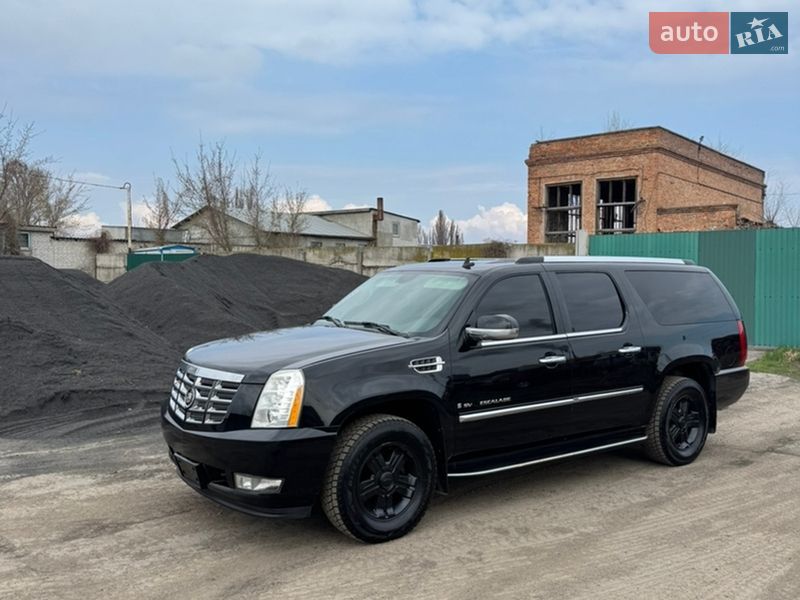 Внедорожник / Кроссовер Cadillac Escalade 2007 в Черкассах фото 3 Внедорожник / Кроссовер Cadillac Escalade 2007 в Черкассах