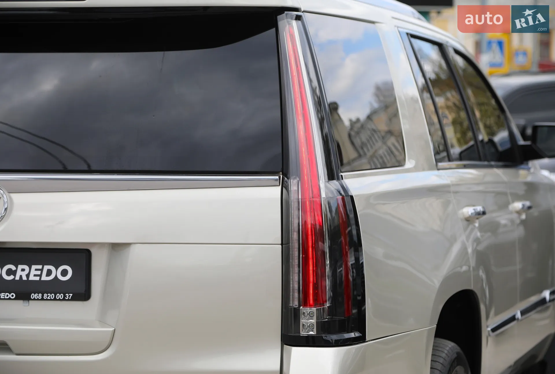 2014 Cadillac Escalade - мініатюра 10