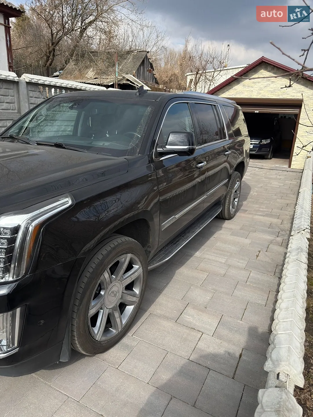 2017 Cadillac Escalade - мініатюра 3