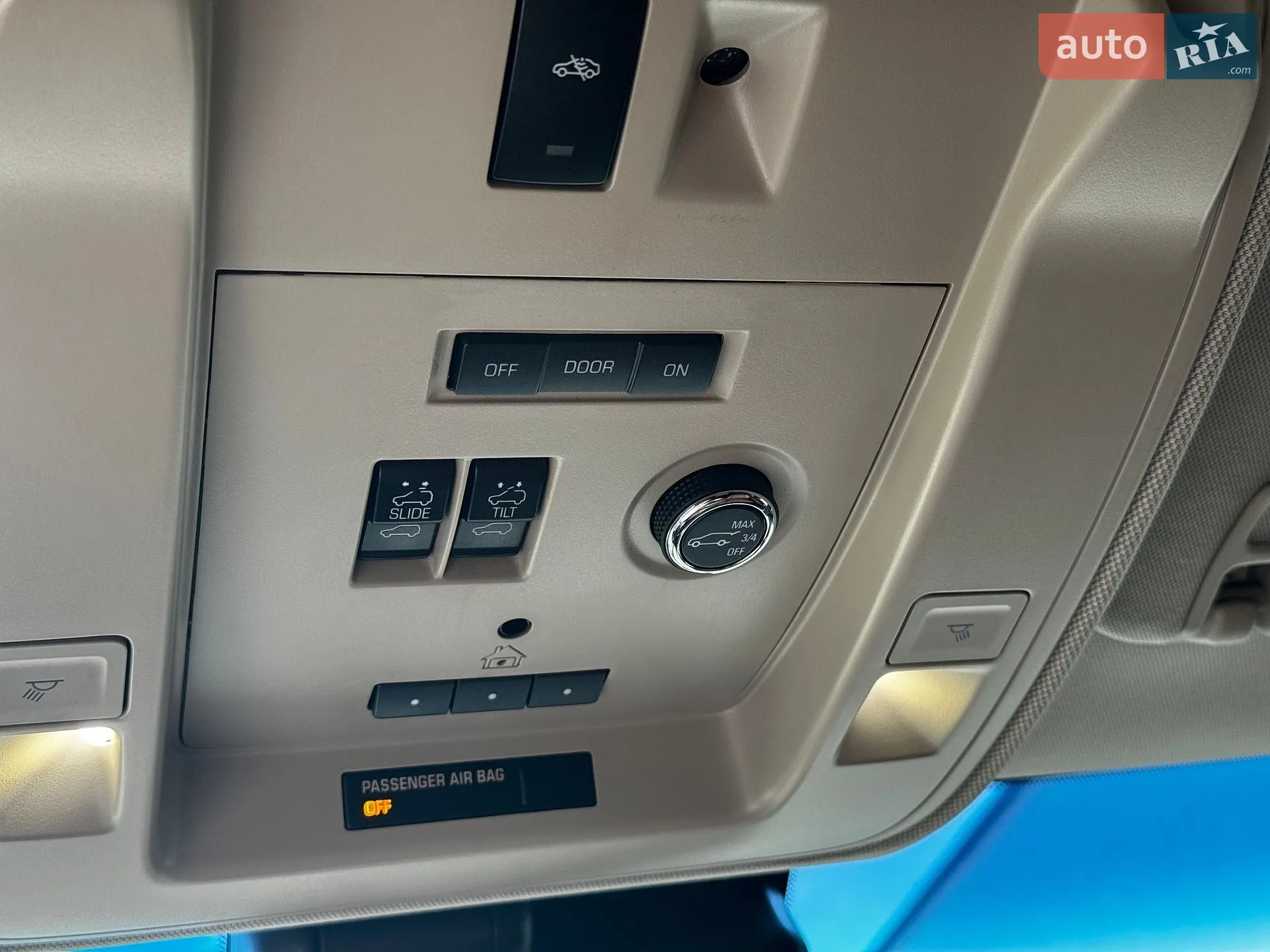 2016 Cadillac Escalade - мініатюра 46