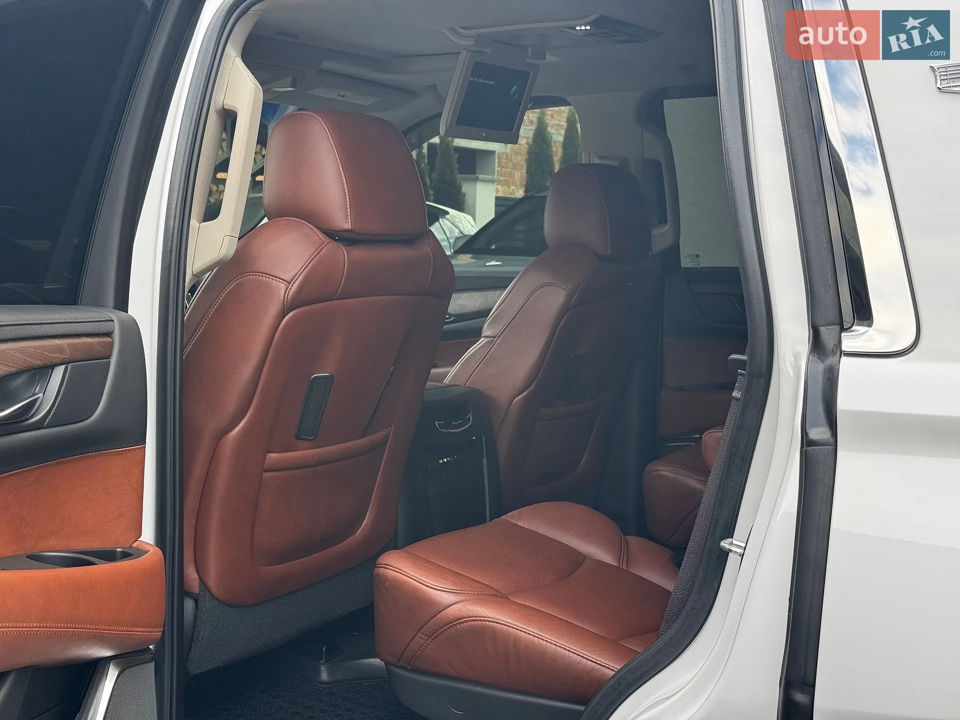 2016 Cadillac Escalade - мініатюра 54