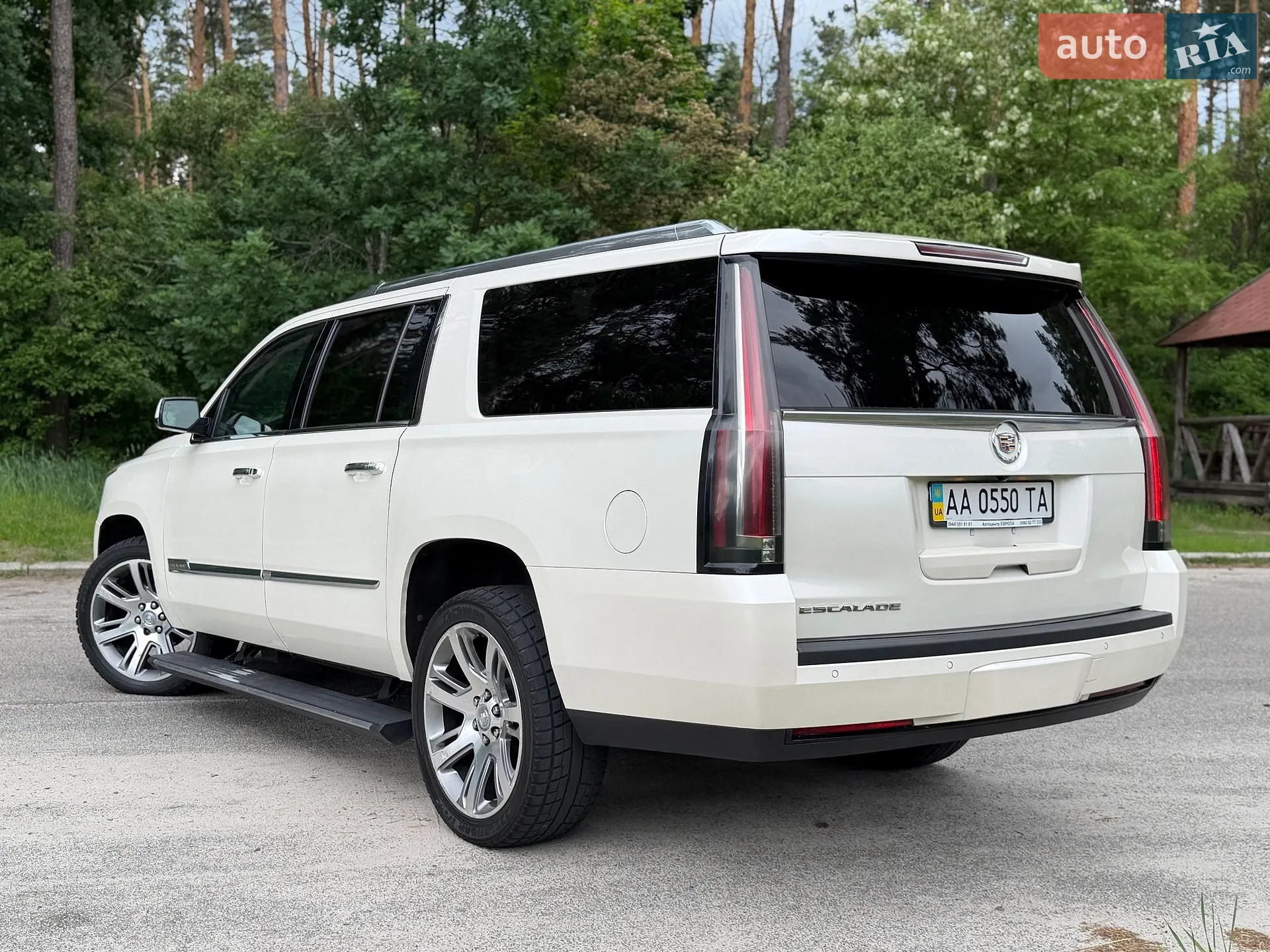 2014 Cadillac Escalade - мініатюра 10