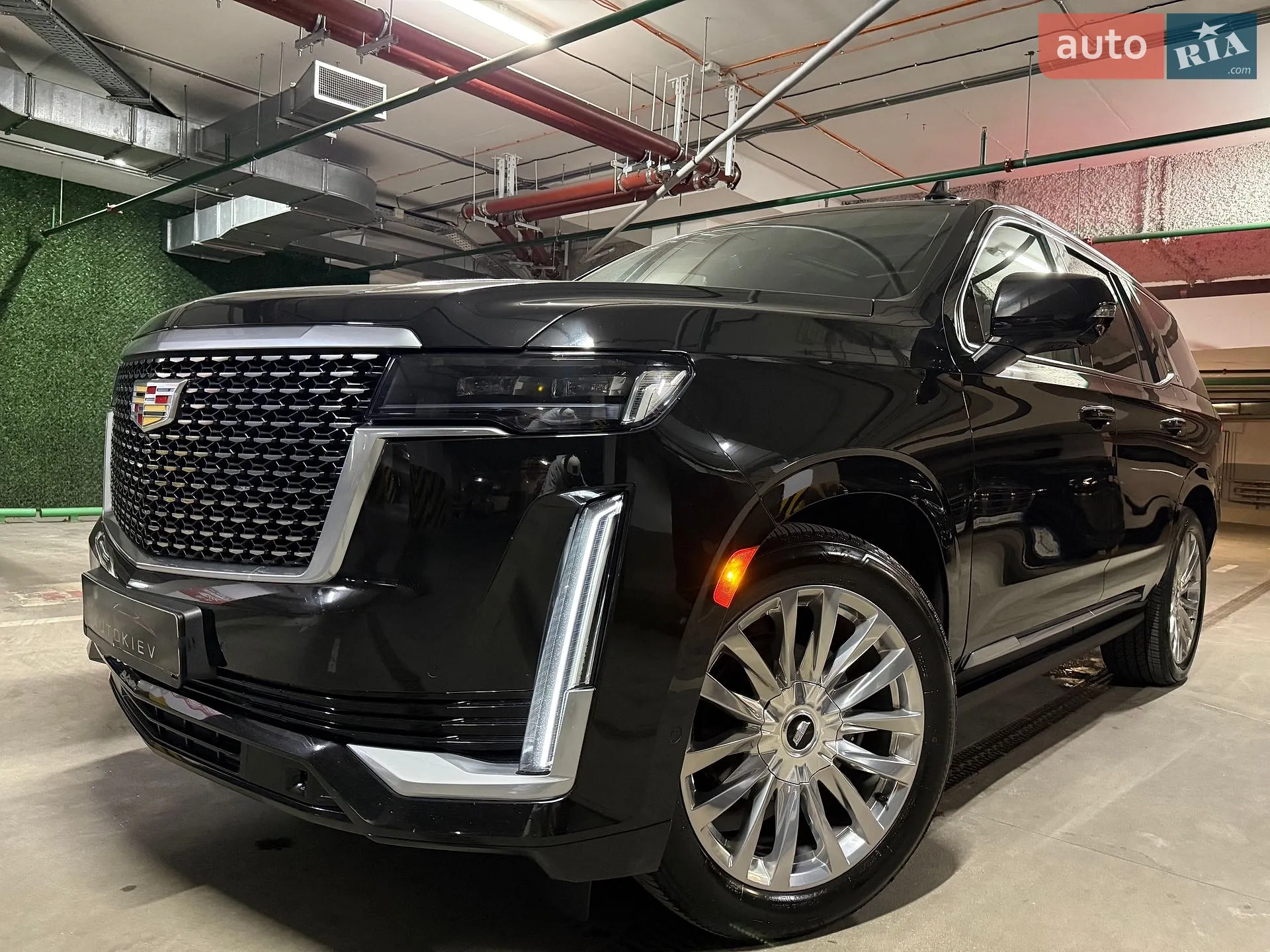 2022 Cadillac Escalade - мініатюра 3
