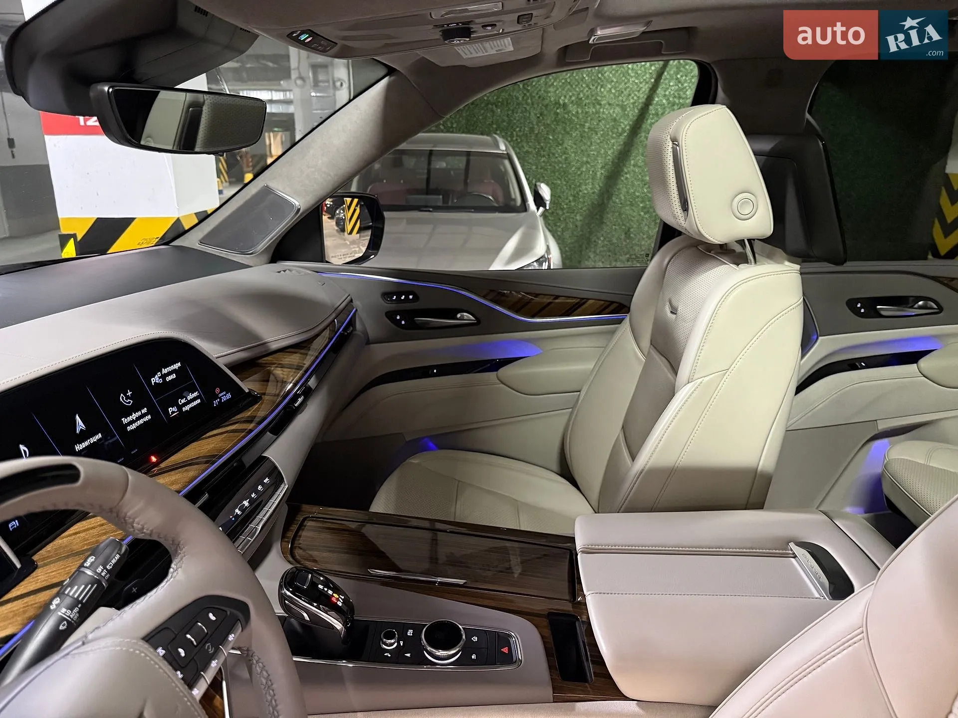 2022 Cadillac Escalade - мініатюра 37