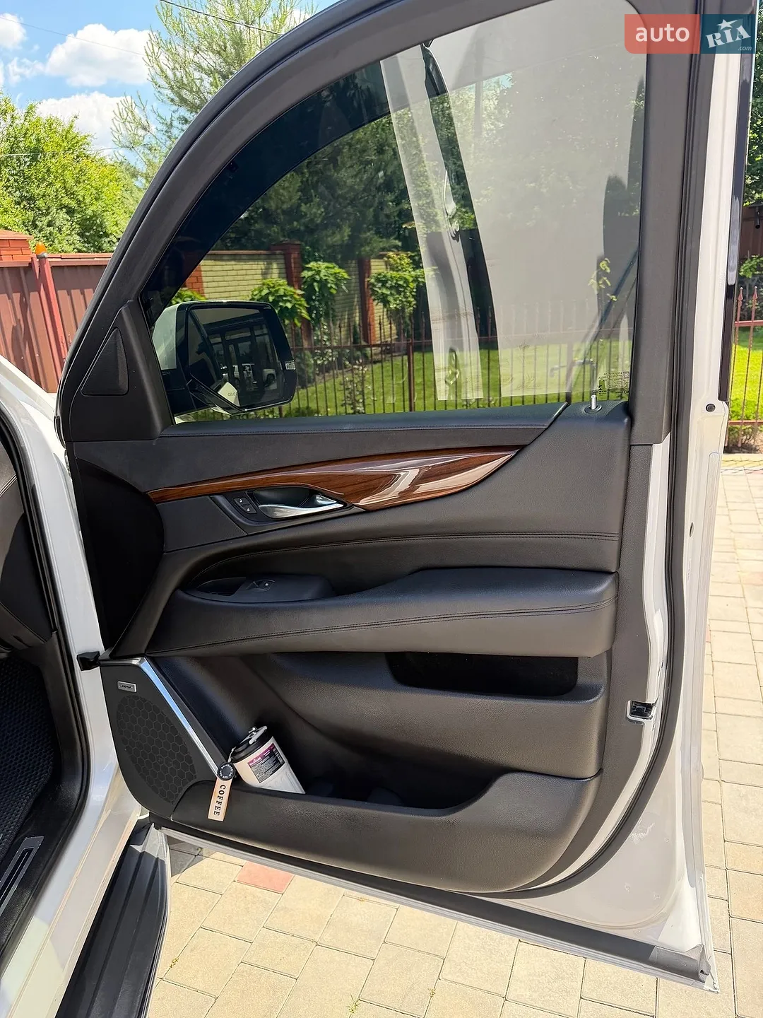 2017 Cadillac Escalade - мініатюра 14