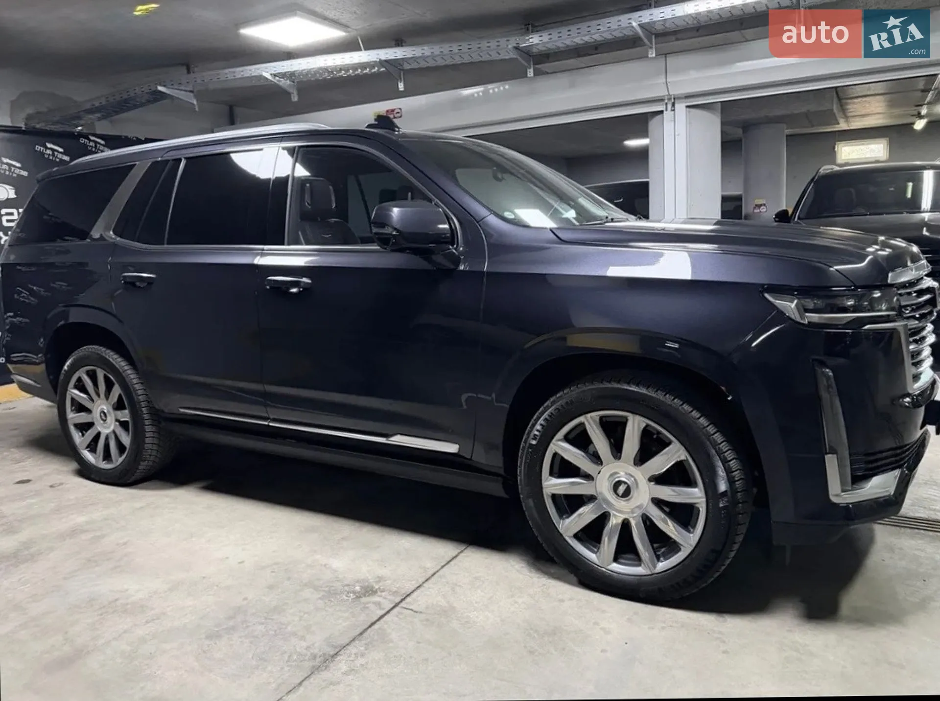 2022 Cadillac Escalade - мініатюра 9