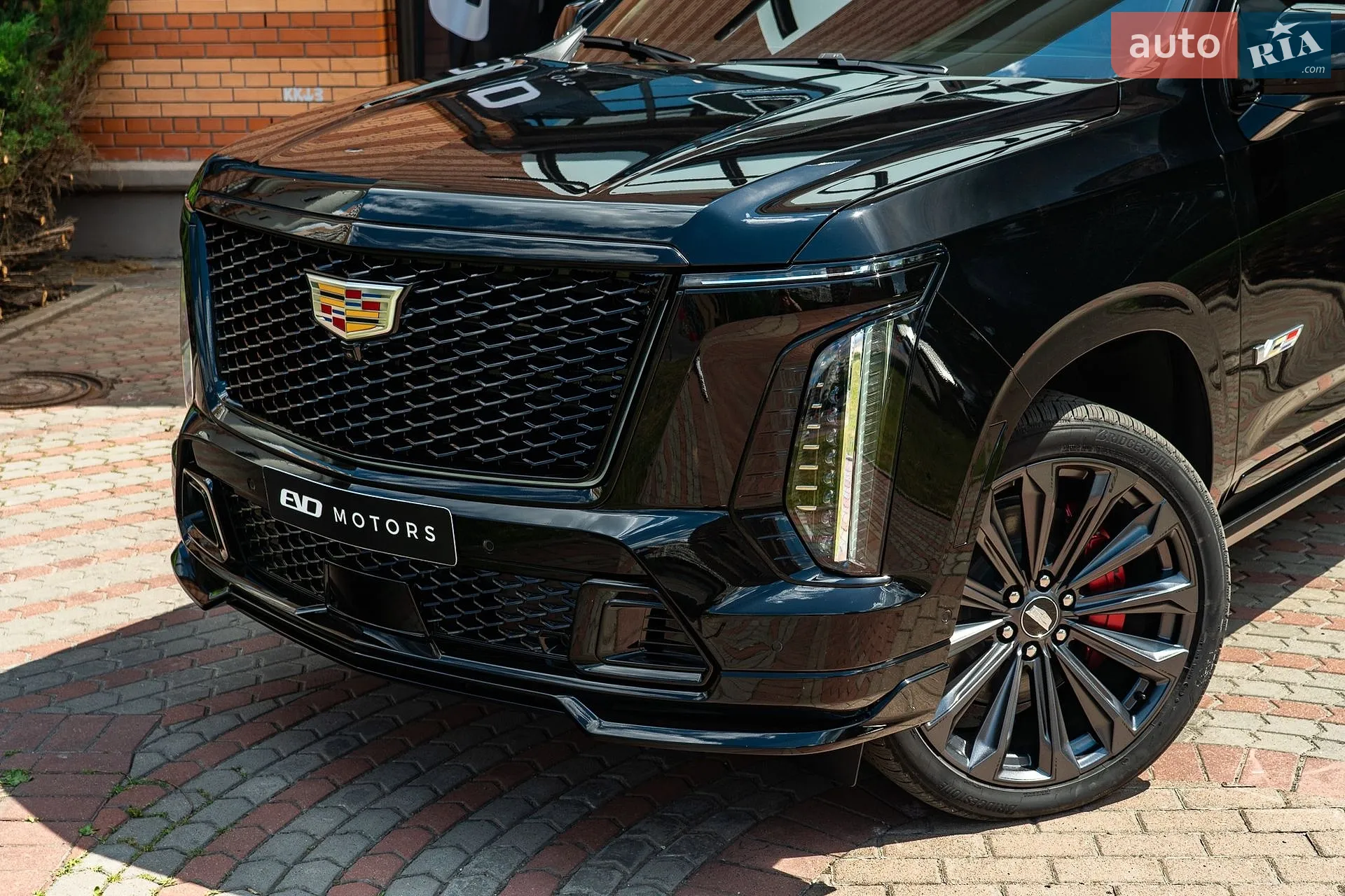2026 Cadillac Escalade - мініатюра 29