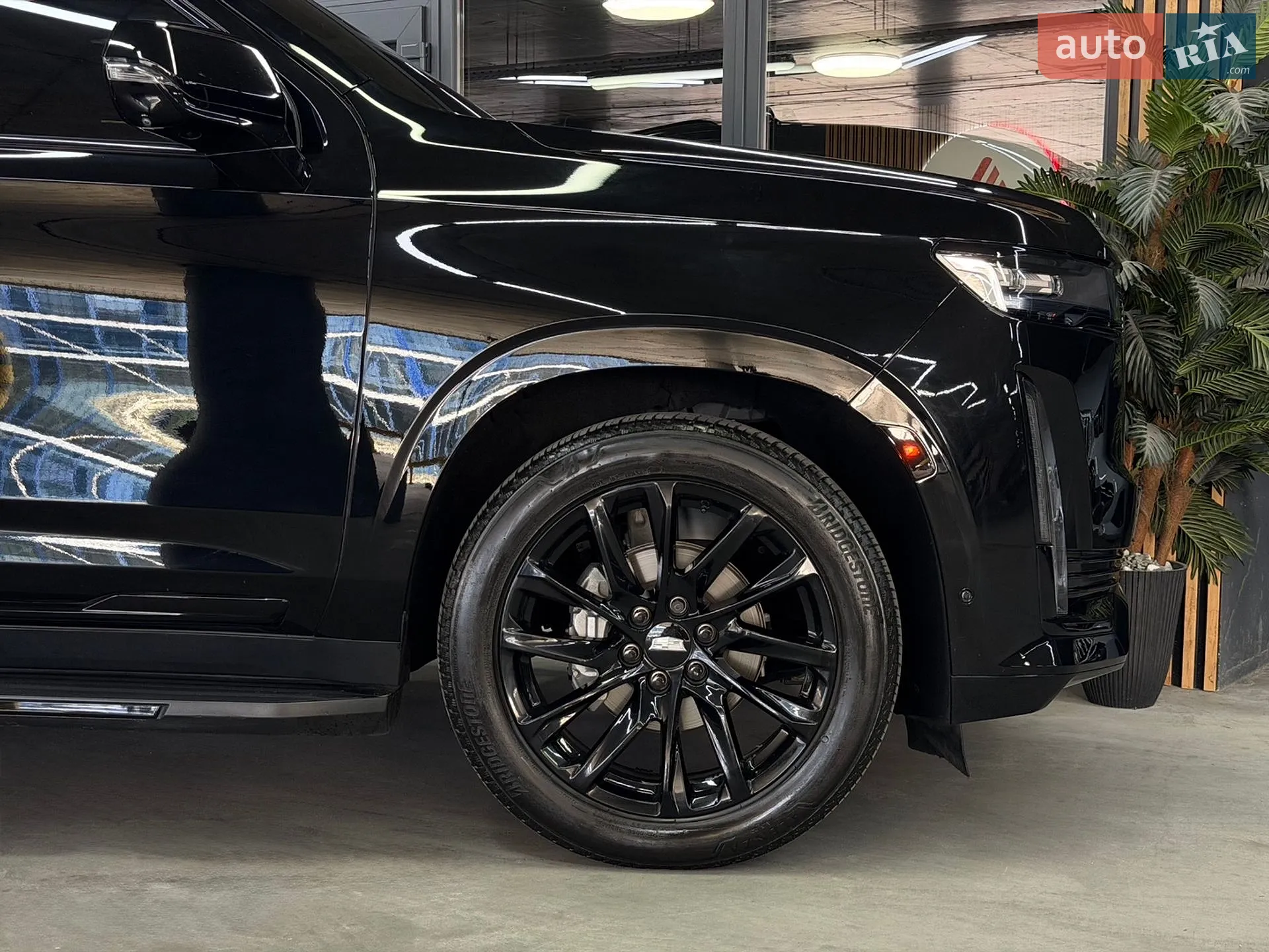 2021 Cadillac Escalade - мініатюра 9