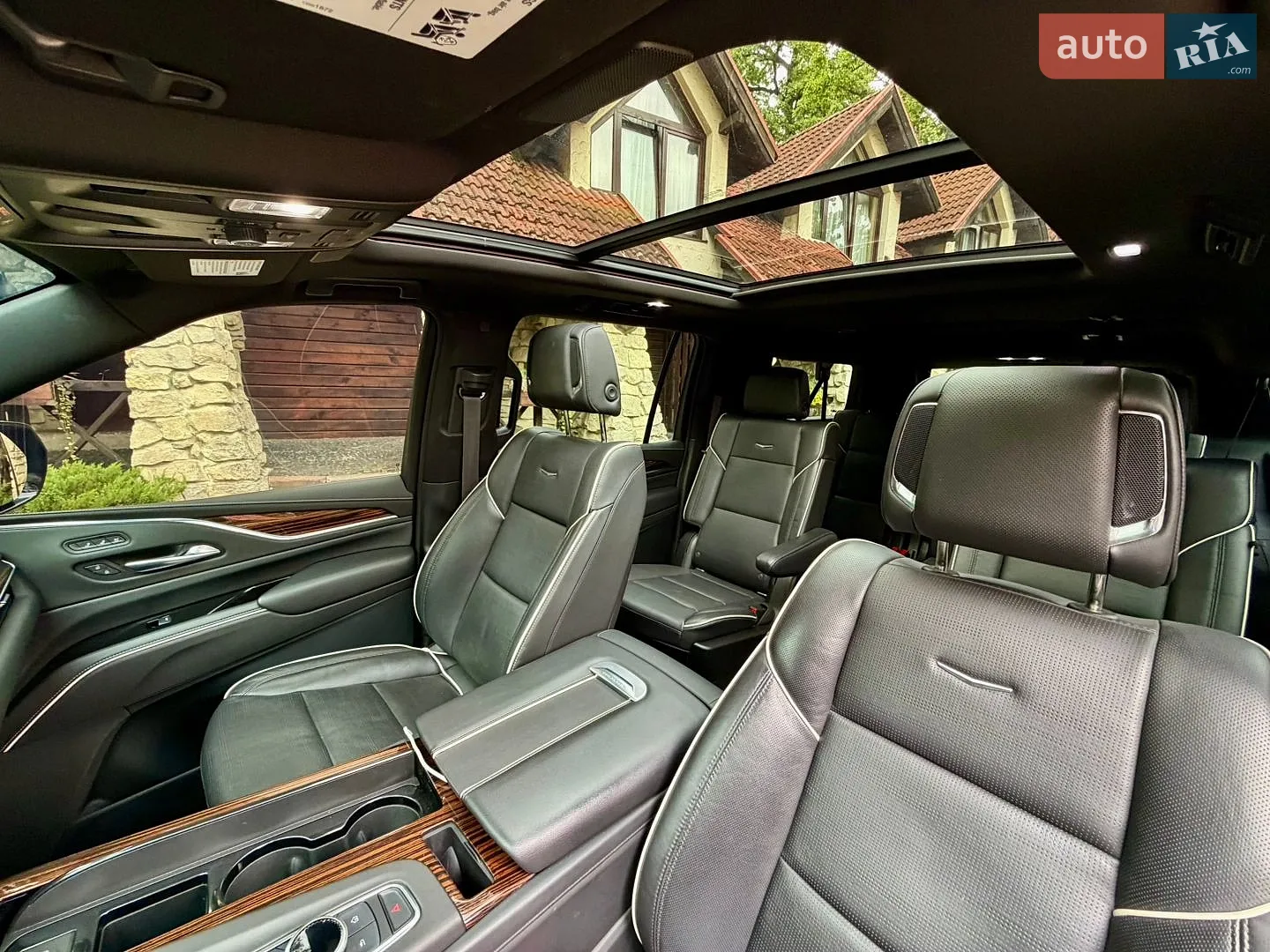 2021 Cadillac Escalade - мініатюра 33