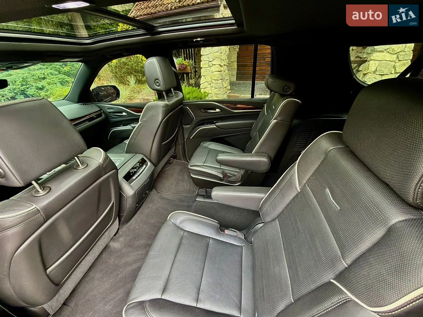 2021 Cadillac Escalade - мініатюра 52