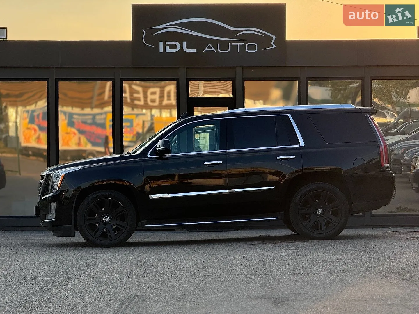 2014 Cadillac Escalade - мініатюра 3