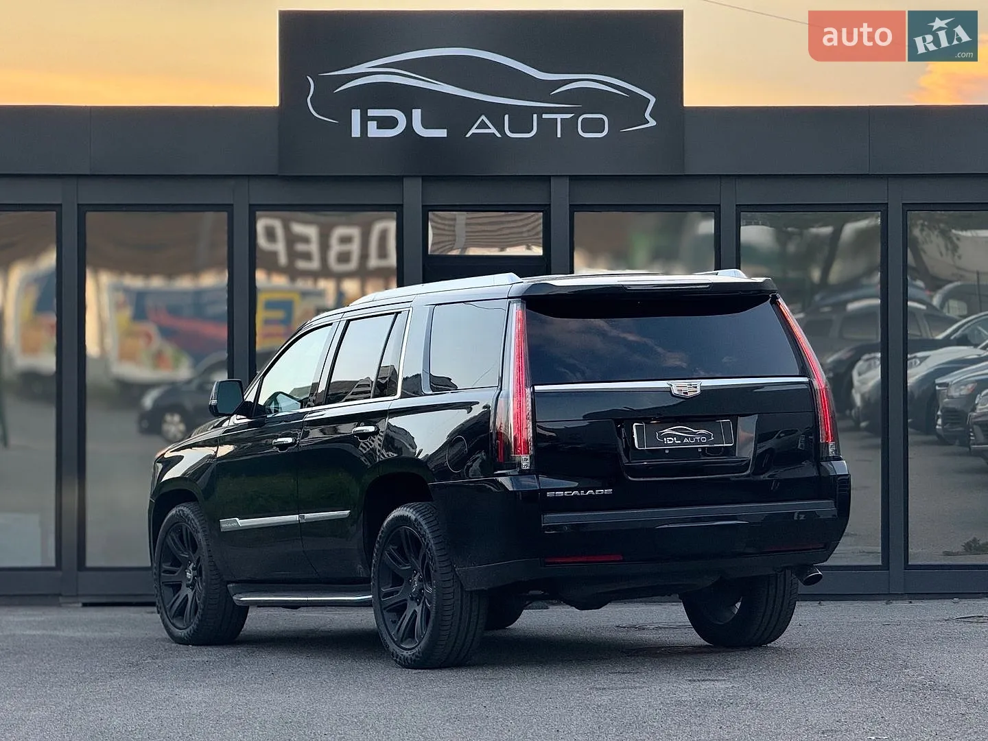 2014 Cadillac Escalade - мініатюра 5
