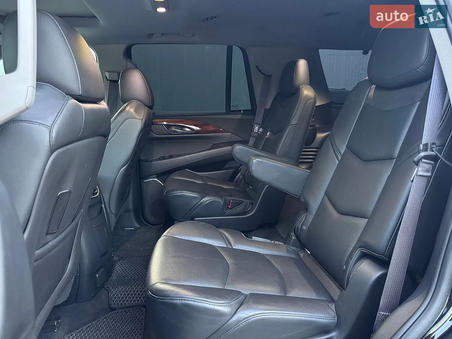 2014 Cadillac Escalade - мініатюра 28