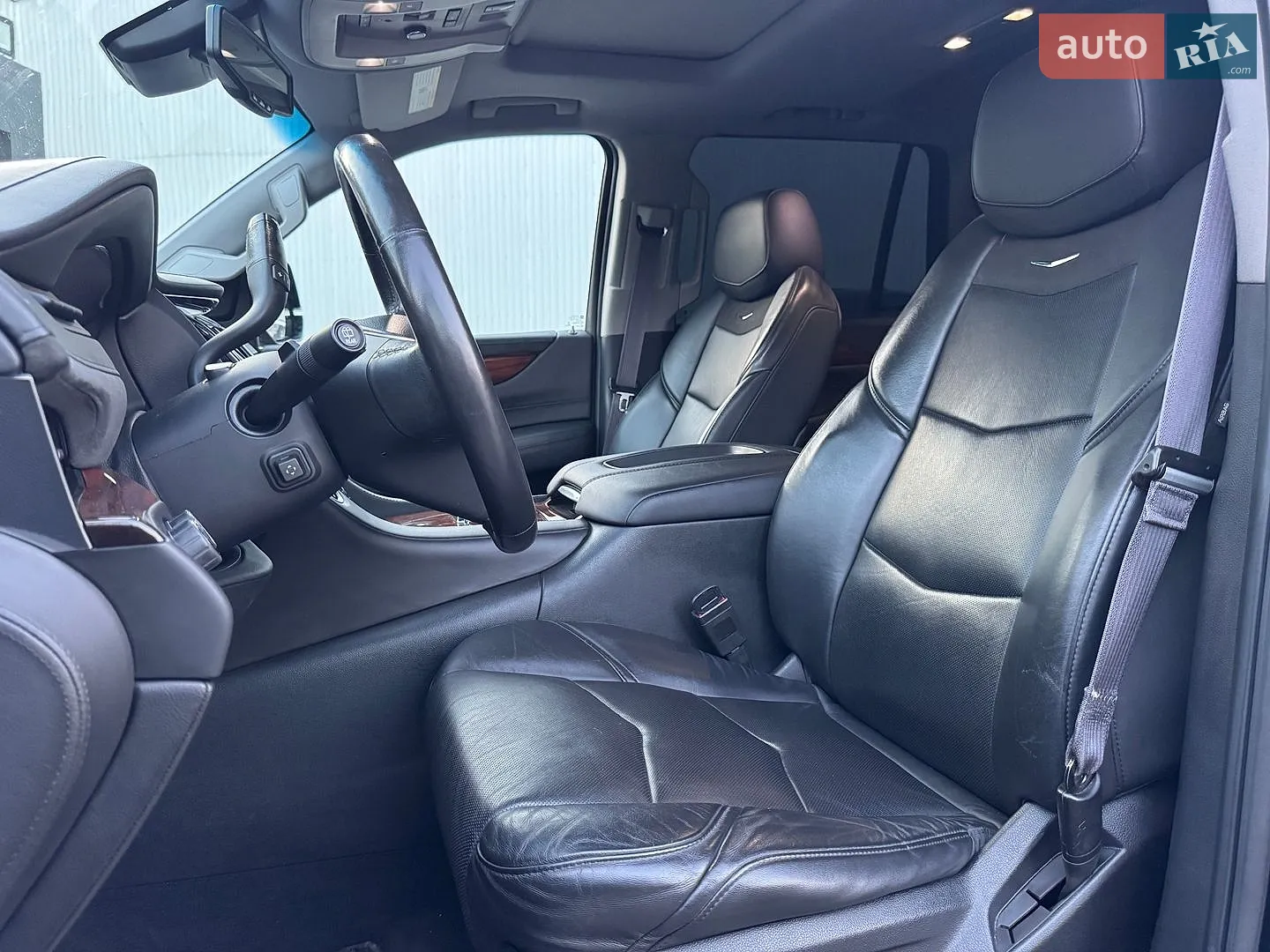 2014 Cadillac Escalade - мініатюра 25