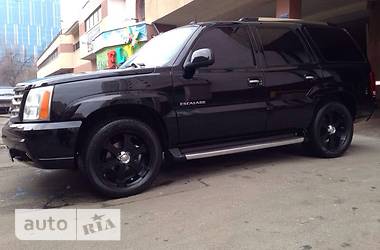Внедорожник / Кроссовер Cadillac Escalade 2004 в 