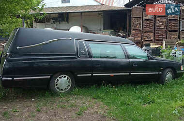 Универсал Cadillac Fleetwood 1997 в Луцке