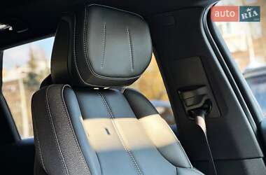 Внедорожник / Кроссовер Cadillac Lyriq 2024 в 