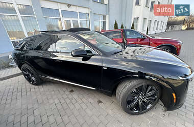 Внедорожник / Кроссовер Cadillac Lyriq 2024 в 