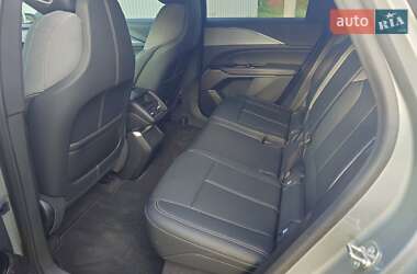 Фастбэк Cadillac Lyriq 2023 в 
