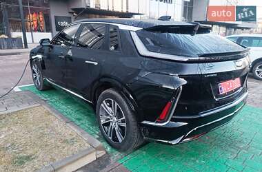 Позашляховик / Кросовер Cadillac Lyriq 2023 в 
