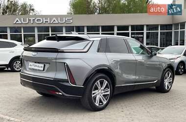 Позашляховик / Кросовер Cadillac Lyriq 2023 в 