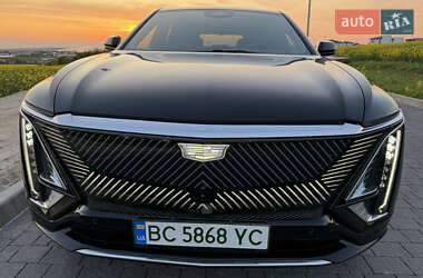 Внедорожник / Кроссовер Cadillac Lyriq 2023 в 