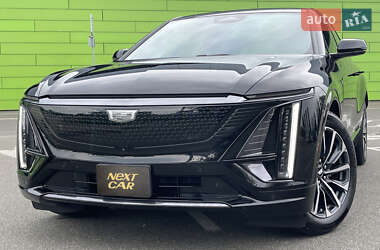 Внедорожник / Кроссовер Cadillac Lyriq 2023 в 