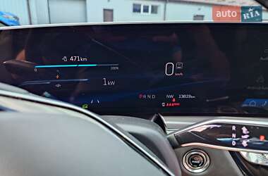 Фастбэк Cadillac Lyriq 2023 в 