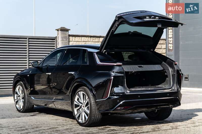 Внедорожник / Кроссовер Cadillac Lyriq 2022 в Ужгороде фото 12 Внедорожник / Кроссовер Cadillac Lyriq 2022 в Ужгороде