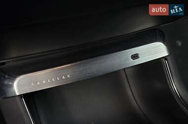 Внедорожник / Кроссовер Cadillac Lyriq 2024 в 