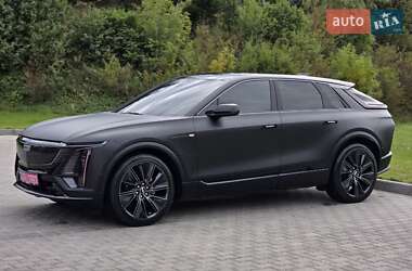 Внедорожник / Кроссовер Cadillac Lyriq 2024 в 