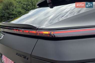 Внедорожник / Кроссовер Cadillac Lyriq 2024 в 