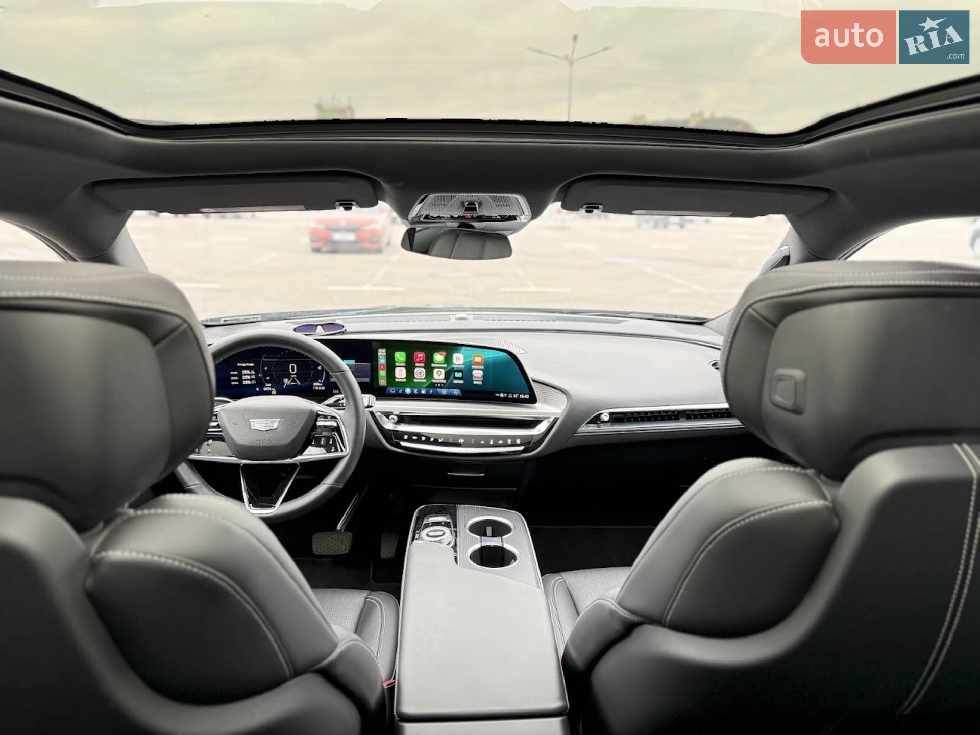 2023 Cadillac Lyriq - мініатюра 15