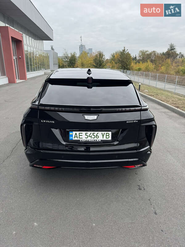 Універсал Cadillac Lyriq 2023 в Дніпрі фото 7 Універсал Cadillac Lyriq 2023 в Дніпрі