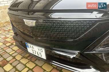 Позашляховик / Кросовер Cadillac Lyriq 2023 в 