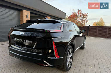 Позашляховик / Кросовер Cadillac Lyriq 2023 в Володимирі