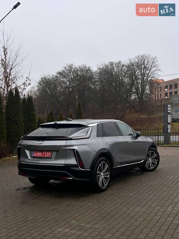 Позашляховик / Кросовер Cadillac Lyriq 2024 в Рівному