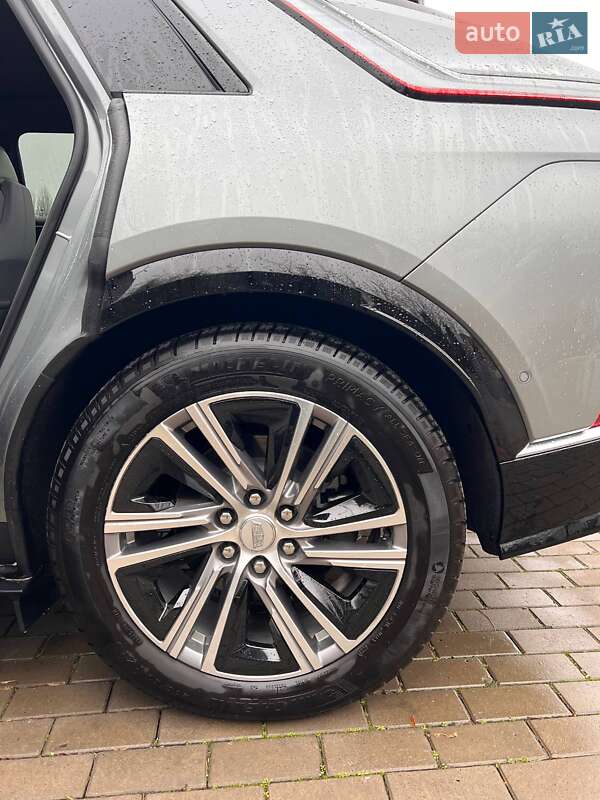 Позашляховик / Кросовер Cadillac Lyriq 2024 в Рівному